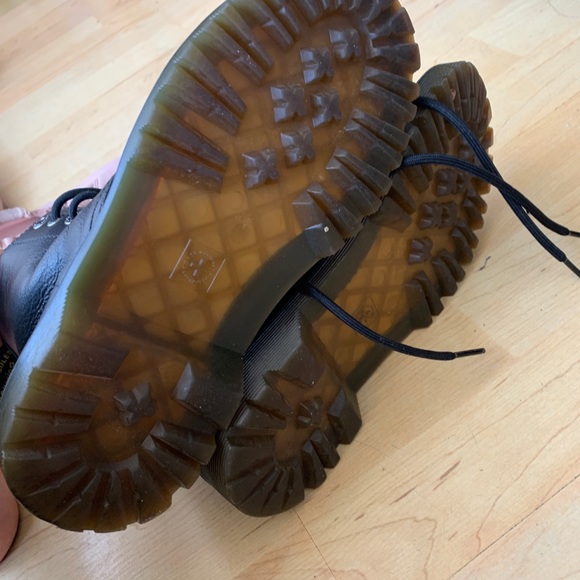 Dr. Martens airwair - Picture 2 of 3